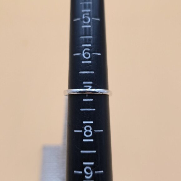 Size 7 Sterling Silver Half Cubic Zirconia Gems Band Ring A5043 - Picture 7 of 9